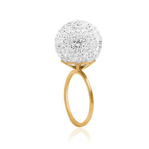 Ring fra Priesme fra kollektionen Brilliant Selection. Denne smukke ring er i forgyldt sølv og har en stor kugle med Swarovski krystaller i helt klare farver, der ligner diamanter