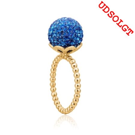 Priesme Blues ring med Swarovski krystaller i en smuk kugle. Ringen er i 24 karat forgyldt sølv
